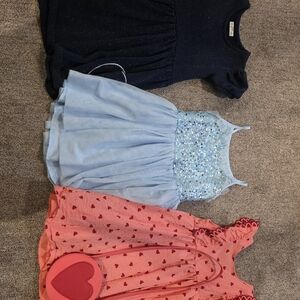 Girls dress (s 6/7)